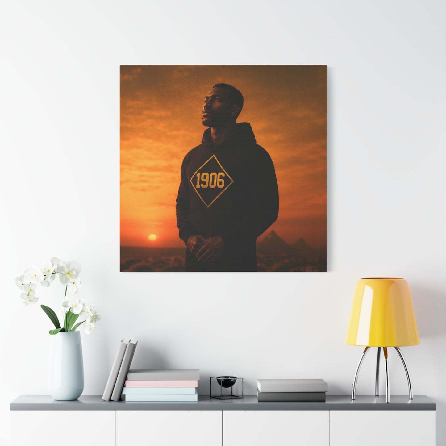 Hoodie brother of 1906 black & gold pyramid lights