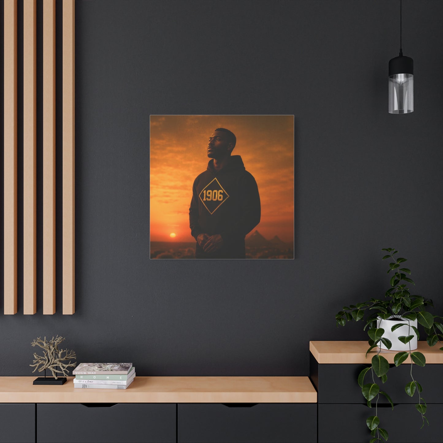 Hoodie brother of 1906 black & gold pyramid lights