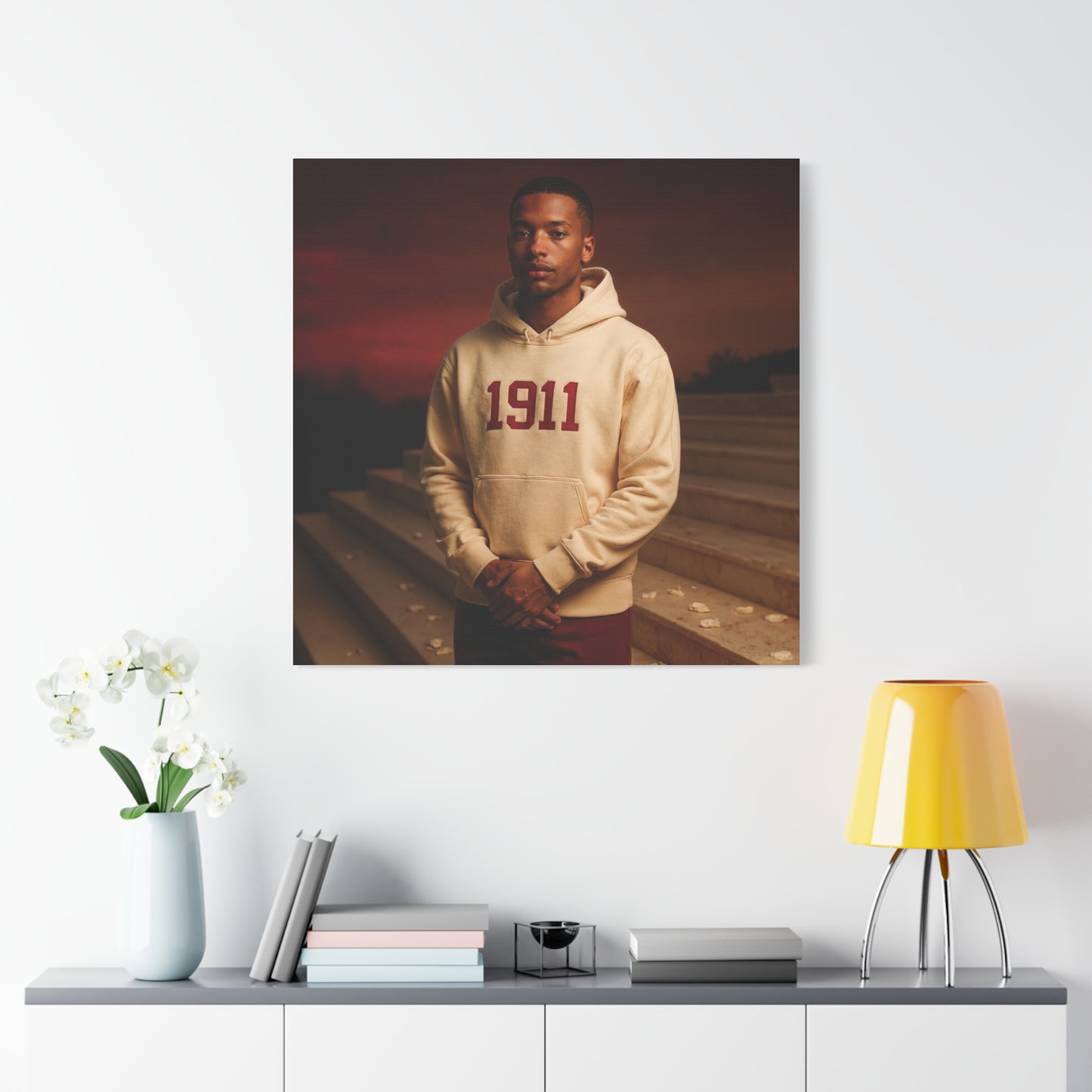 Hoodie cream & crimson twilight leader brother of 1911